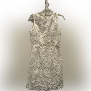 Kate Spade size 6 sleeveless white floral appliqué dress